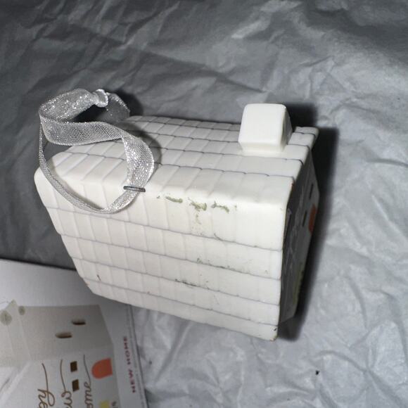 Hallmark Keepsake 2024 Happy New Home Christmas Tree Ornament - Pre-loved, Used - Picture 4 of 7